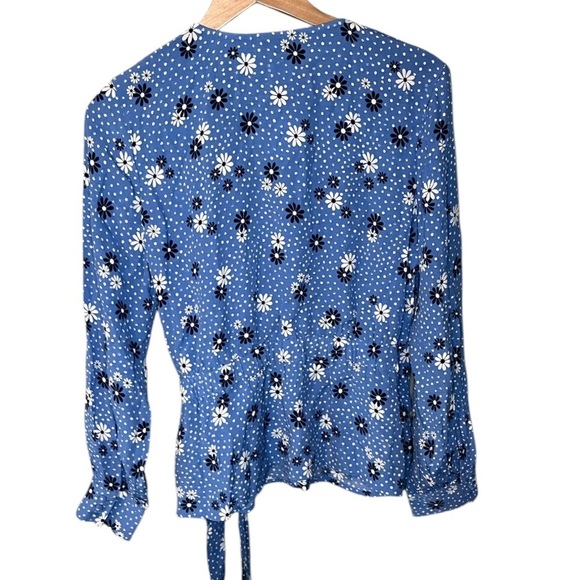 NWT Talbots Poet Sleeve Wrap Top Flowers & Dots - Picture 3 of 9